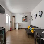 Mocho Гостевой дом 3*